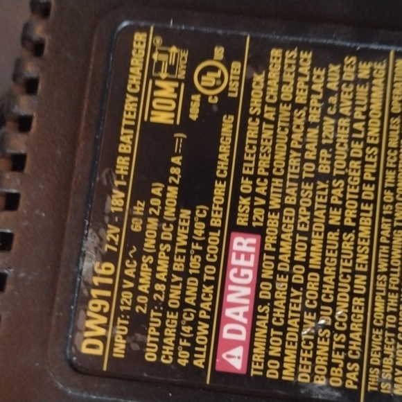 DeWalt 1 hour nicd charger - Picture 2 of 2